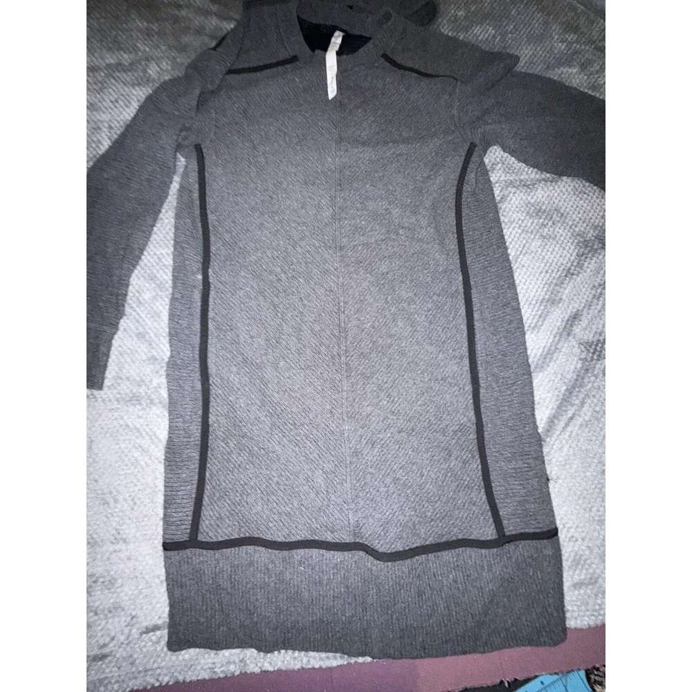 Lululemon On Repeat Dress Size 6 Dark Gray Black Removable Collar - Picture 4 of 16